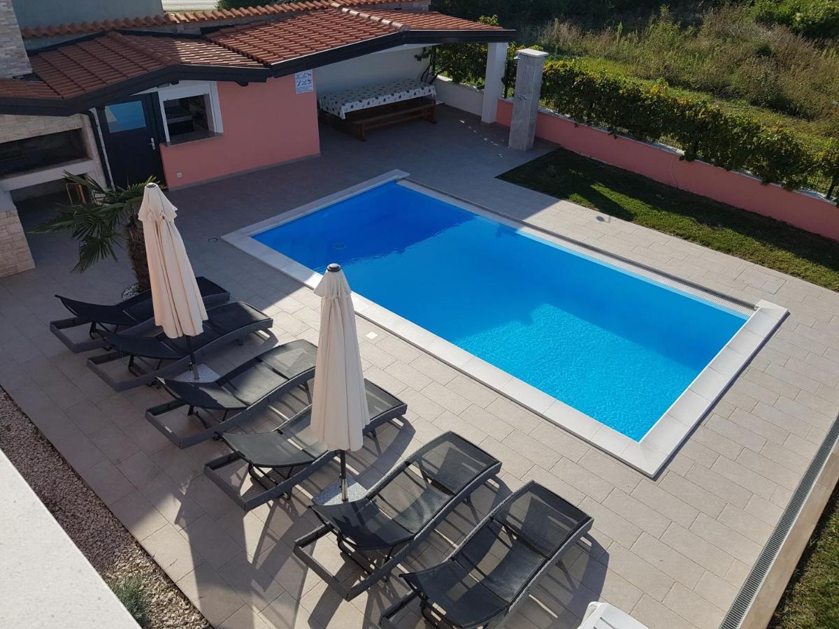 Ferienhaus Bucic Buje Buitenkant foto